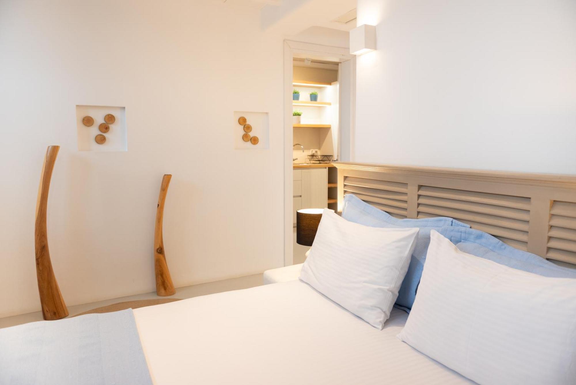 The Summit Of Mykonos Bed & Breakfast Kalo Livadi Exterior photo